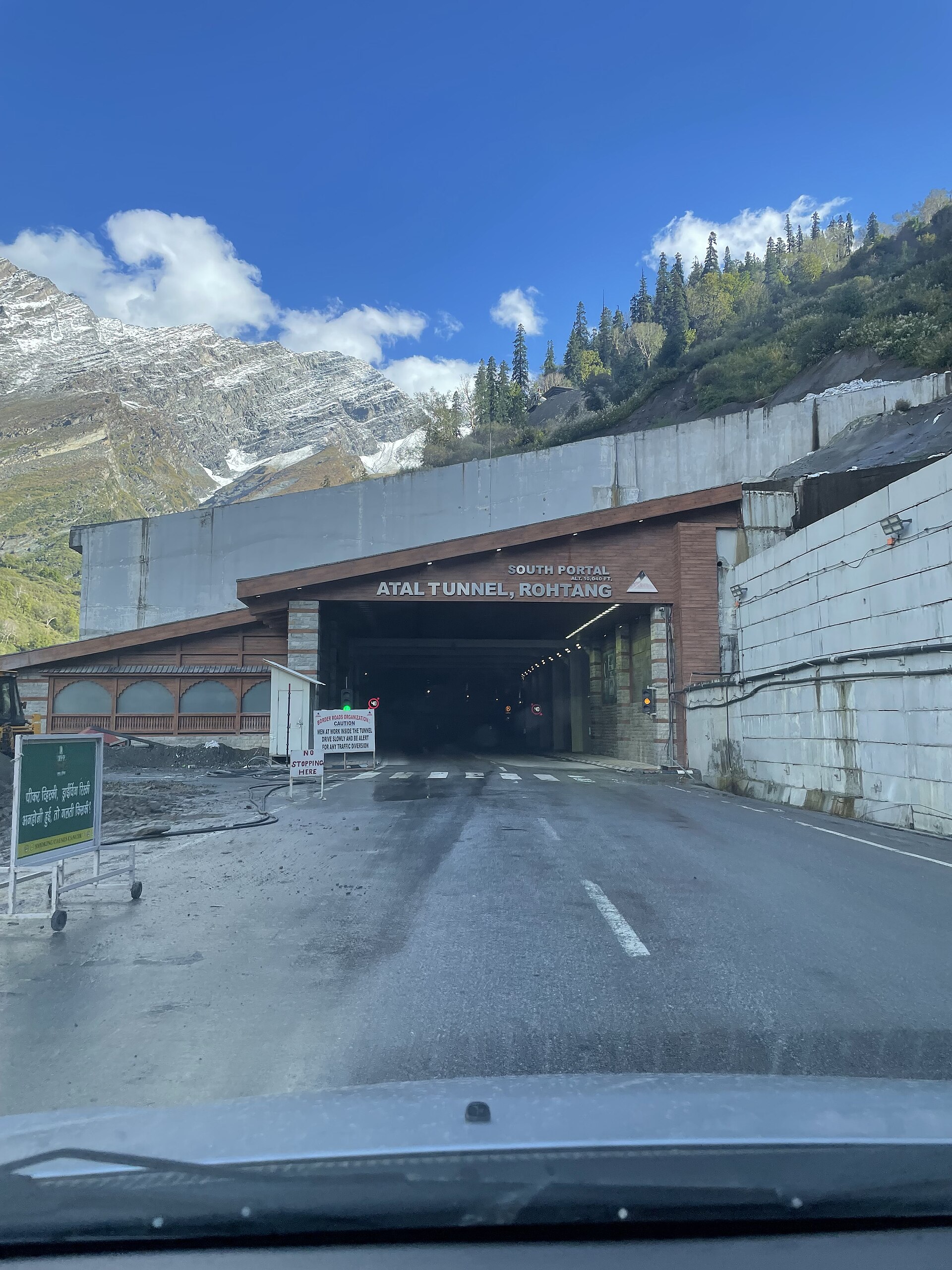 Manali to Solang & Atal Tunnel Sightseeing