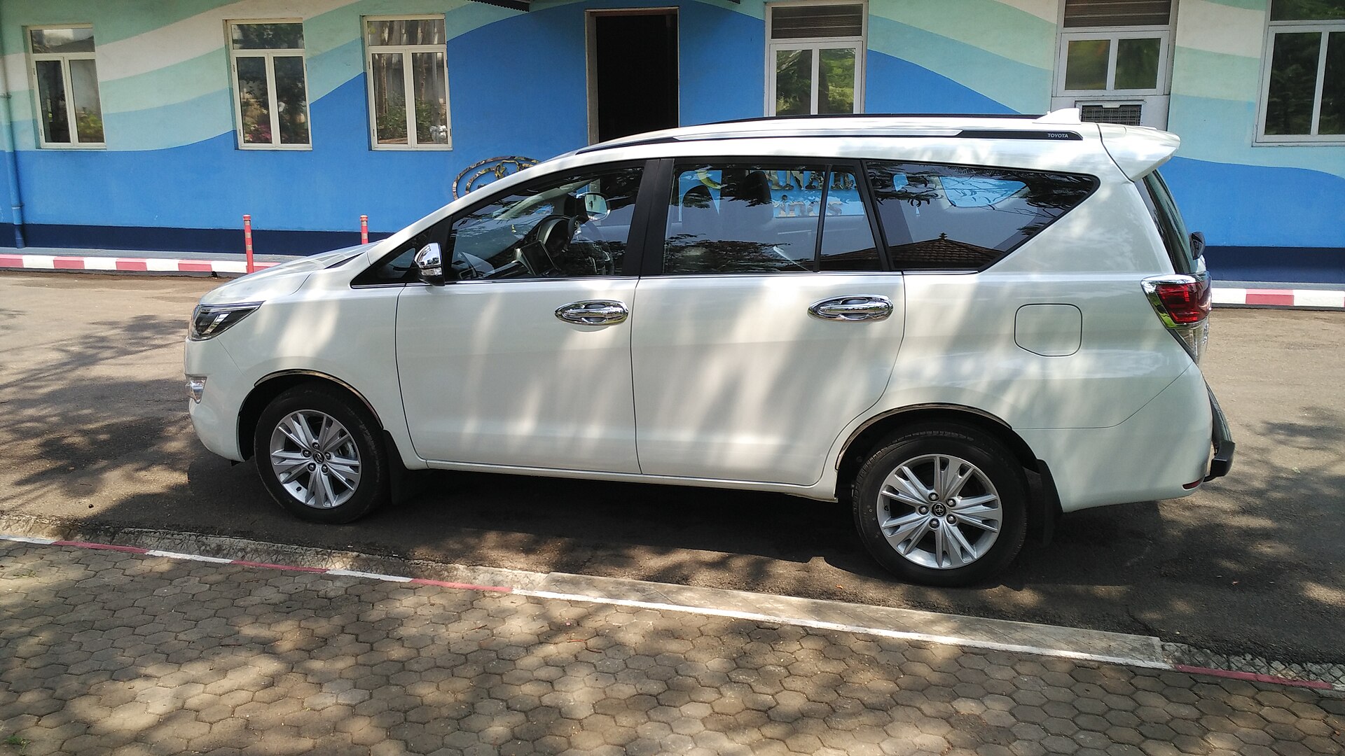 Toyota Innova